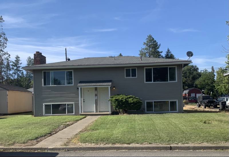 Townhouse for rent at 608 Villard, Cheney, WA 99004