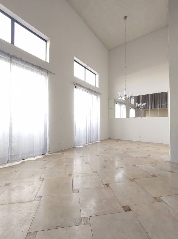 Apartment for rent at 7515 Winnetka Ave, Winnetka, CA 91306