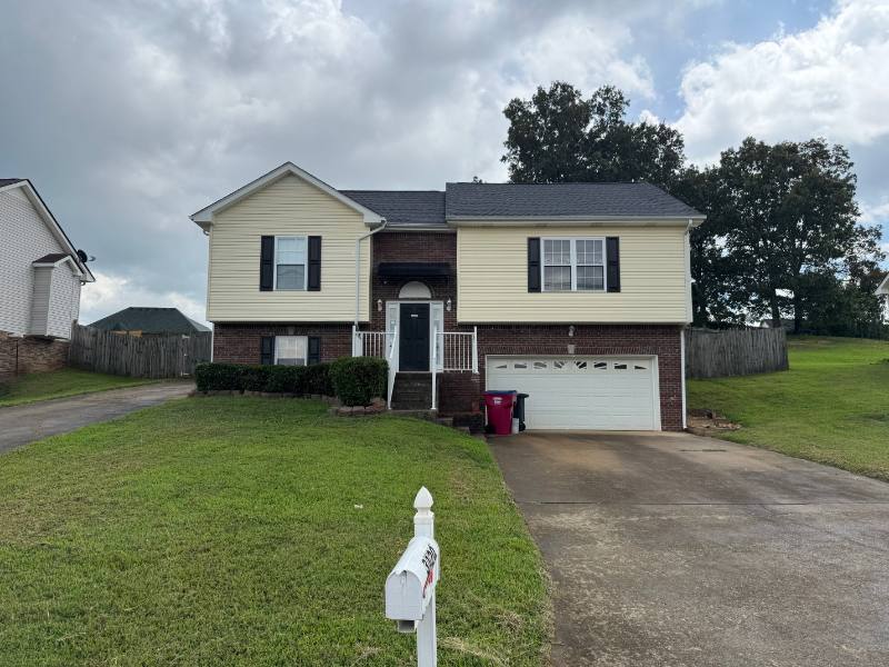 House for rent at 3120 Clydesdale Dr, Clarksville, TN 37043