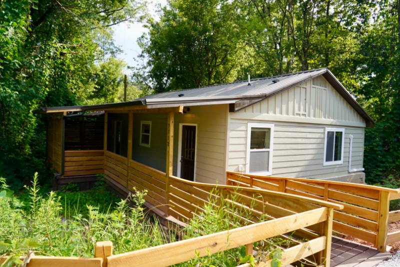 House for rent at 7712 Sevierville Pike, Knoxville, TN 37920