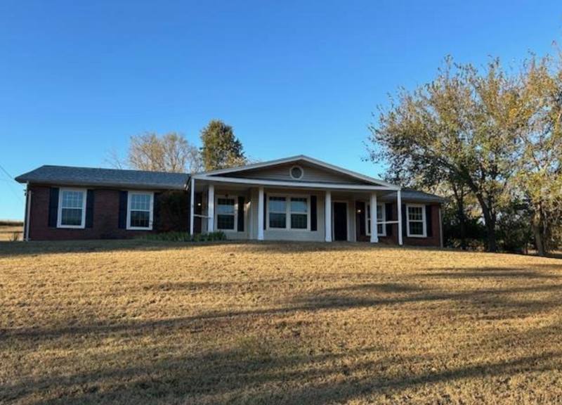 House for rent at 13825 Old Wire Rd, Rolla, MO 65401