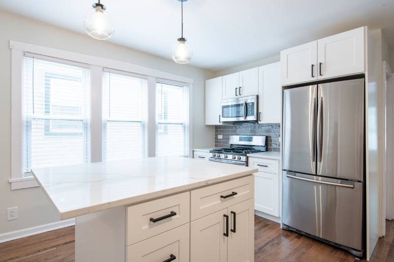 Apartment for rent at 2630 W Medill Ave #2, Evanston, IL 60201
