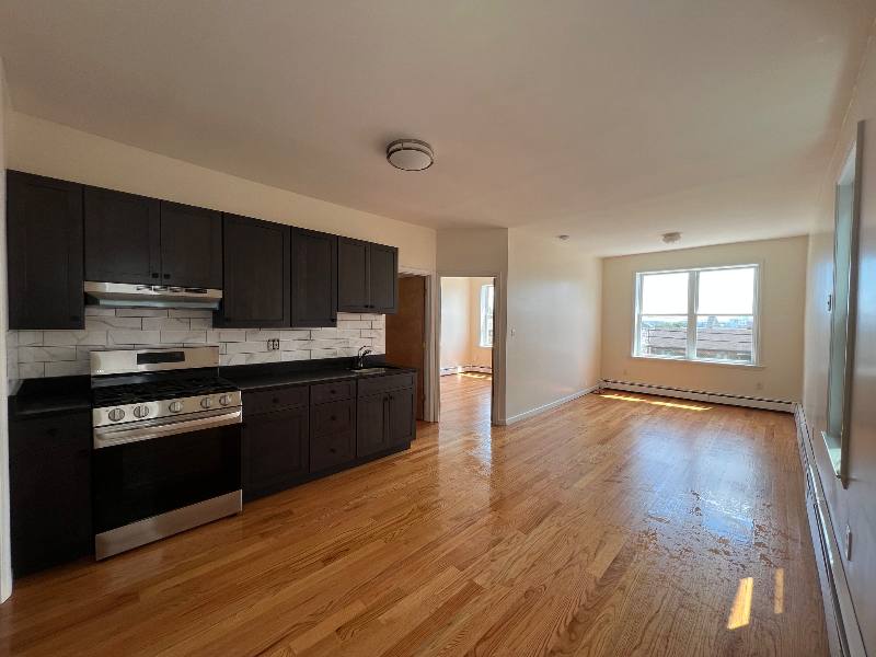 Apartment for rent at 1007 Avenuec Apt5, Bayonne, NJ 07002