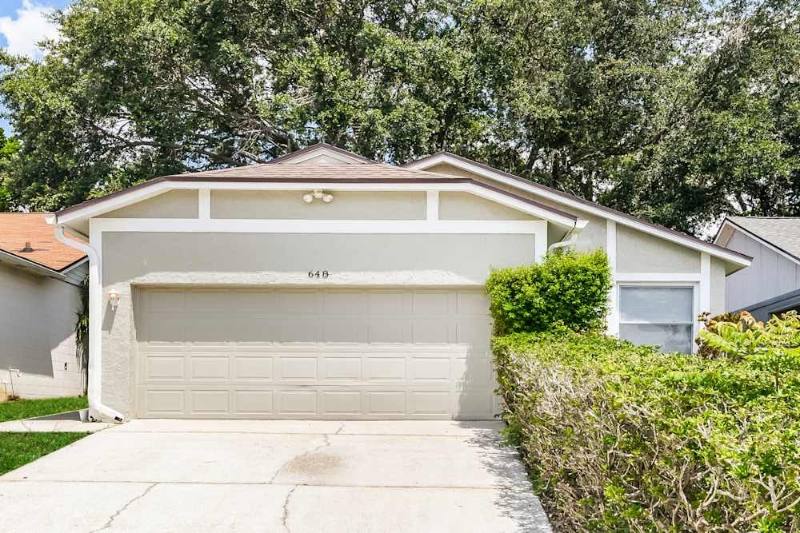 House for rent at 648 Lake Dexter Circle, Winter Haven, FL 33884