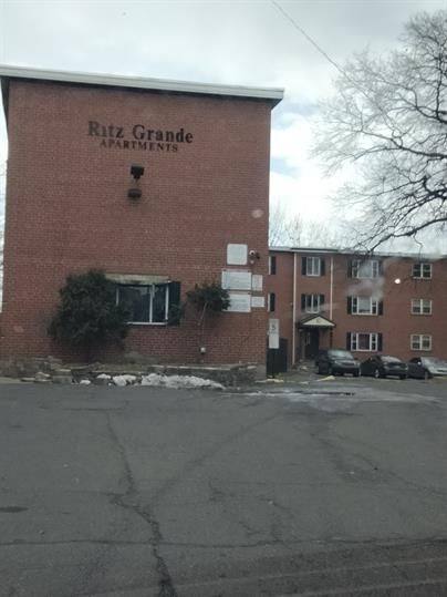 Apartment for rent at 29 Annawan St #D5, Hartford, CT 06114