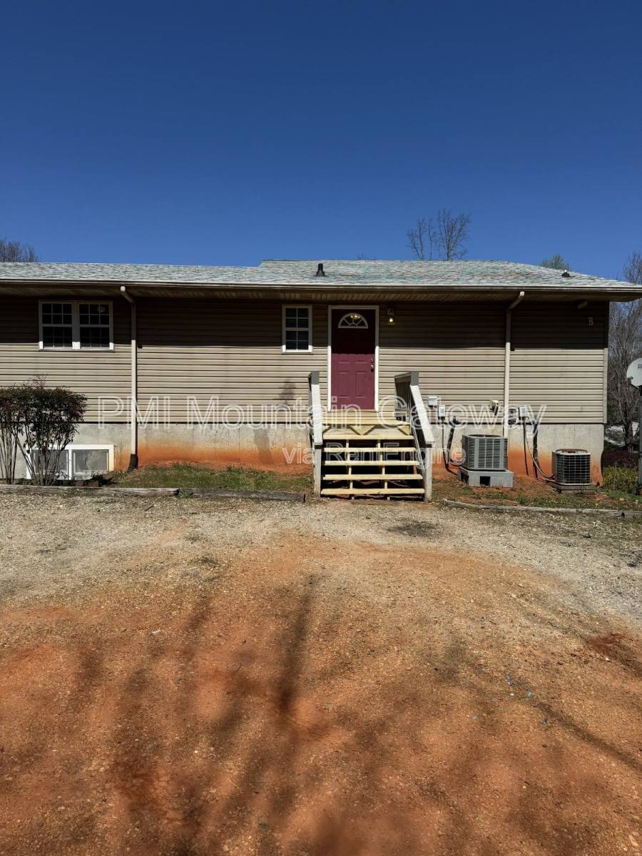 Apartment for rent at 131 Primrose Dr #B, Sautee Nacoochee, GA 30571