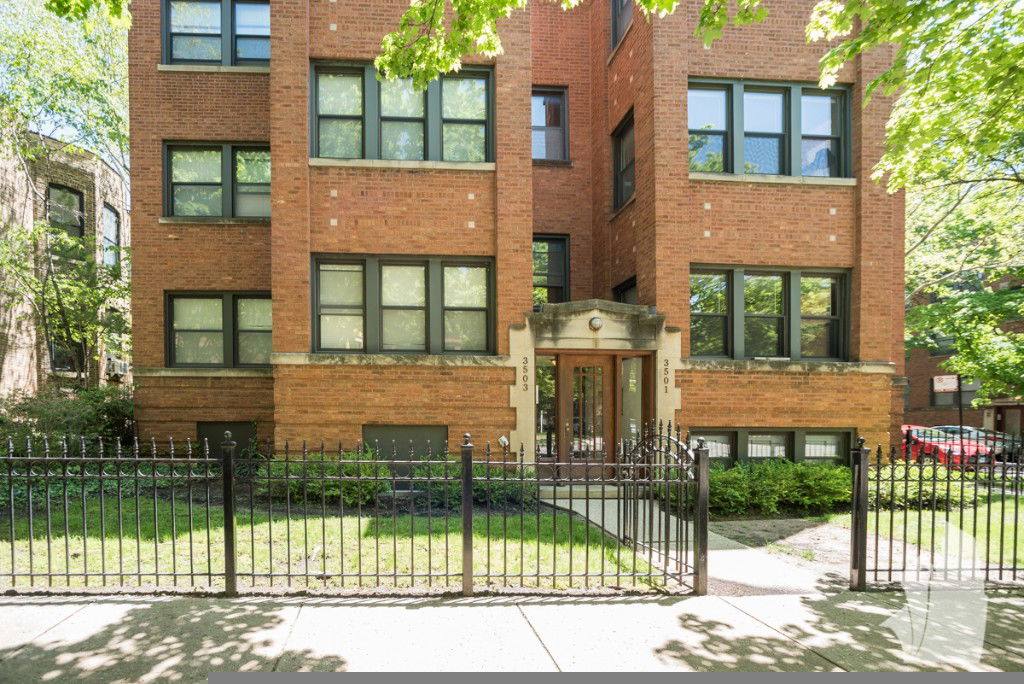 Apartment for rent at 3501 N Greenview Ave #1, Chicago, IL 60657