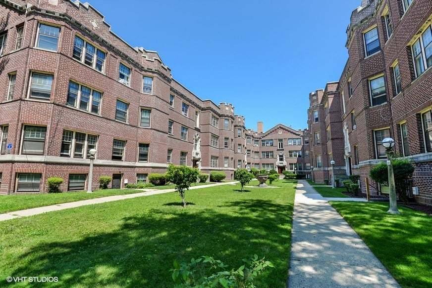 House for rent at 1625 Ridge Ave #A-2, Evanston, IL 60201