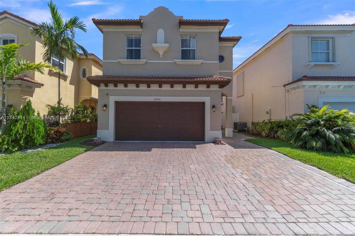 House for rent at 3920 NE 13th Dr, Homestead, FL 33033