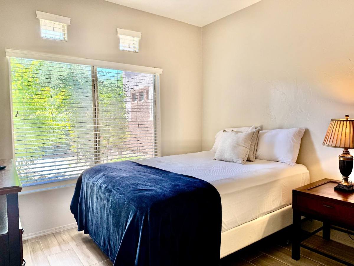 Condo for rent at 655 W Vistoso Highlands Dr #111, Tucson, AZ 85755