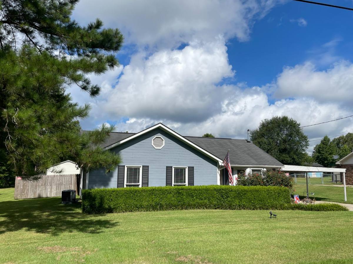 House for rent at 776 Lee Rd 222, Smiths Station, AL 36877