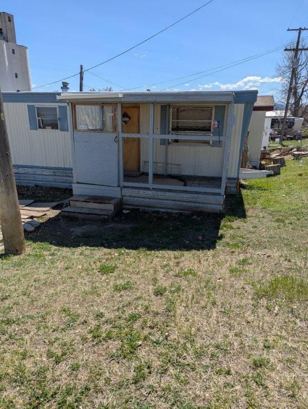 Apartment for rent at 201 Front St S #201, Cascade, MT 59421
