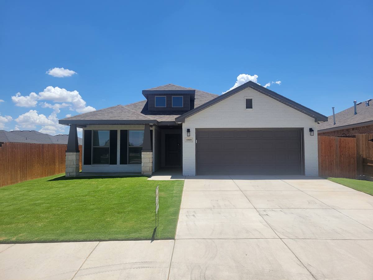 House for rent at 1809 136th St, Lubbock, TX 79423
