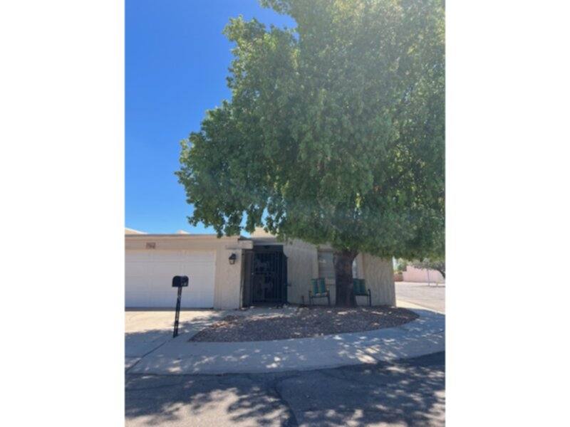 Townhouse for rent at 1764 N Terrace Circle, Casa Grande, AZ 85122