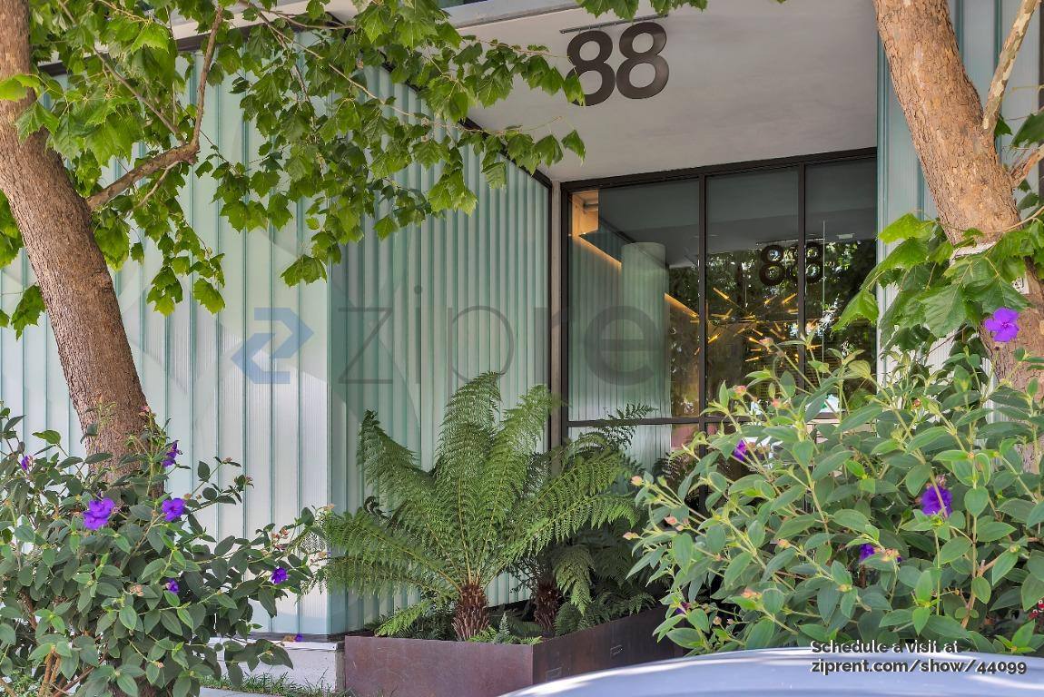 Apartment for rent at 88 Arkansas St #106, San Francisco, CA 94107