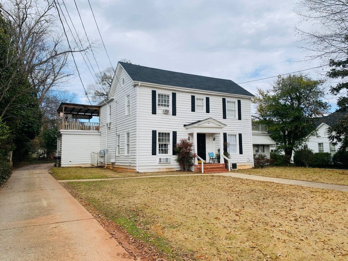 Apartment for rent at 504 Broad St, Lagrange, GA 30240