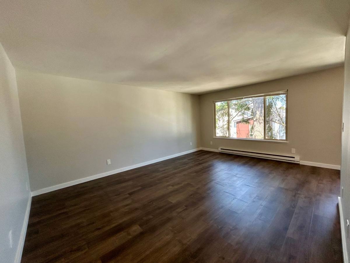 Apartment for rent at 2108 NE 85th St, Seattle, WA 98115