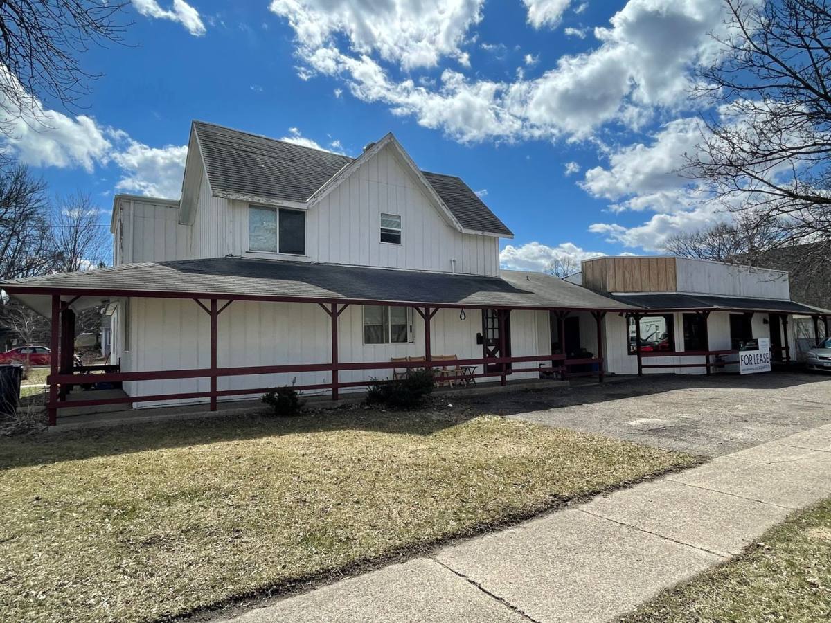 Apartment for rent at 1000 Division St S, Northfield, MN 55057