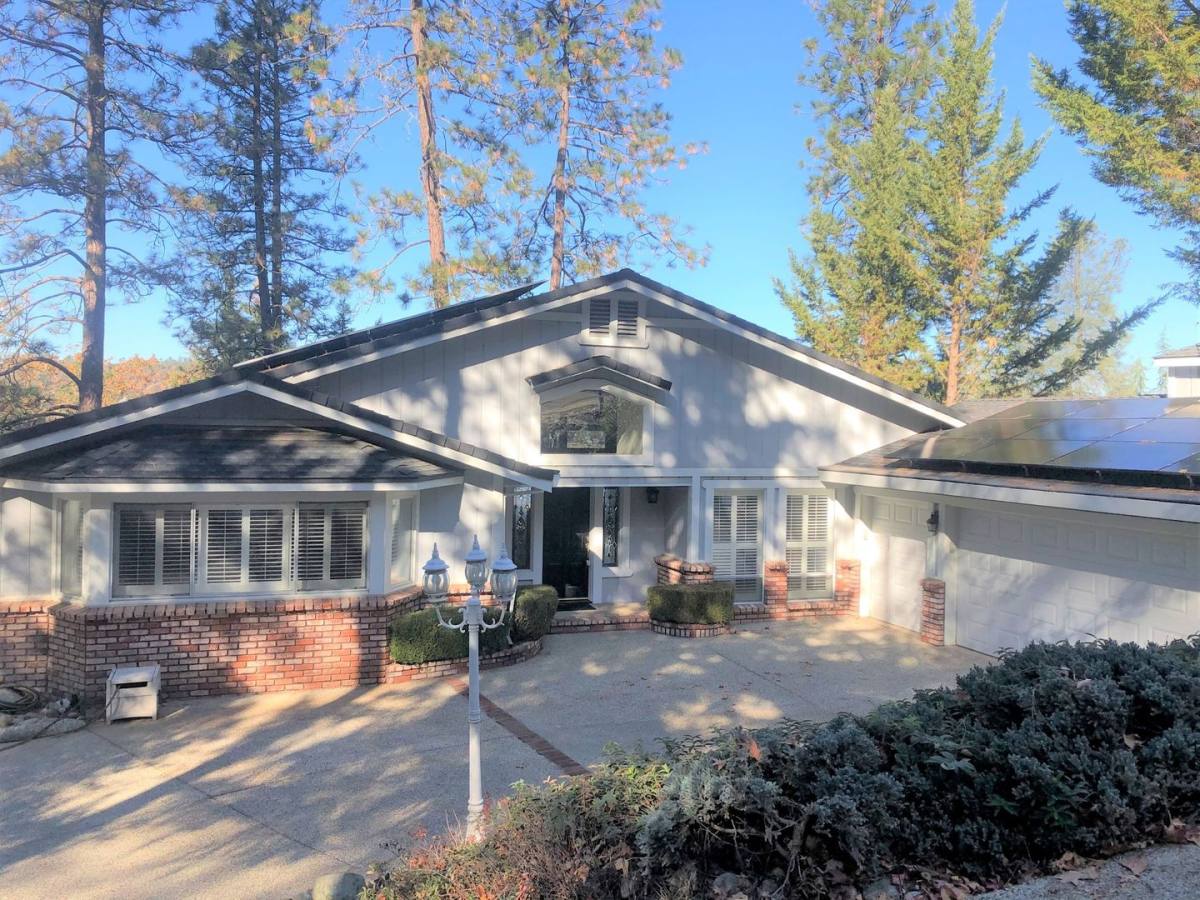 House for rent at 18484 Chaparral Dr, Penn Valley, CA 95946