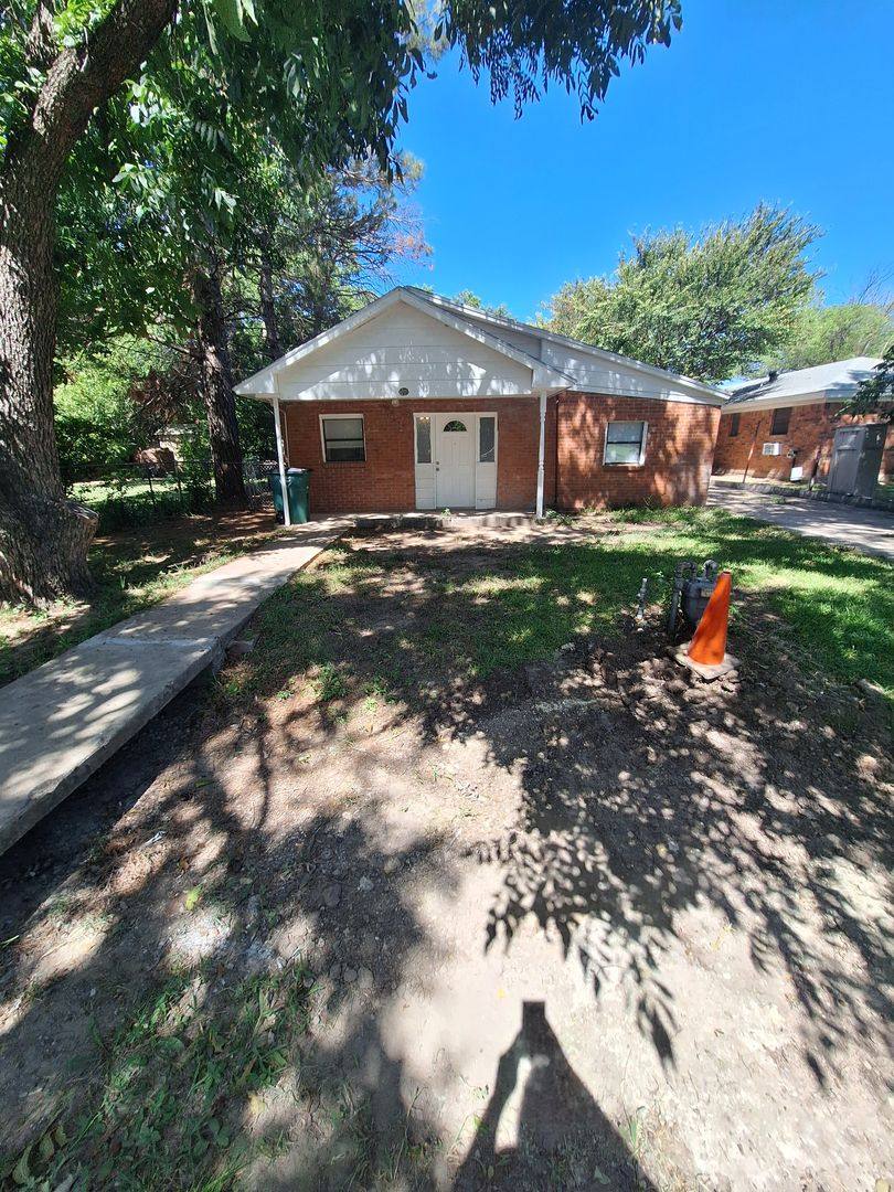 House for rent at 418 Pine, Clyde, TX 79510