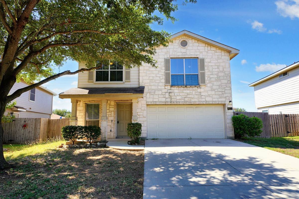 House for rent at 9054 Clearwood Path, Universal City, TX 78148