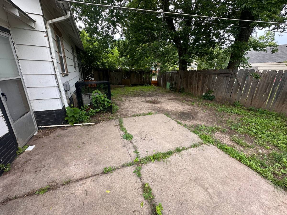 House for rent at 2222 E 2nd St N, Wichita, KS 67214