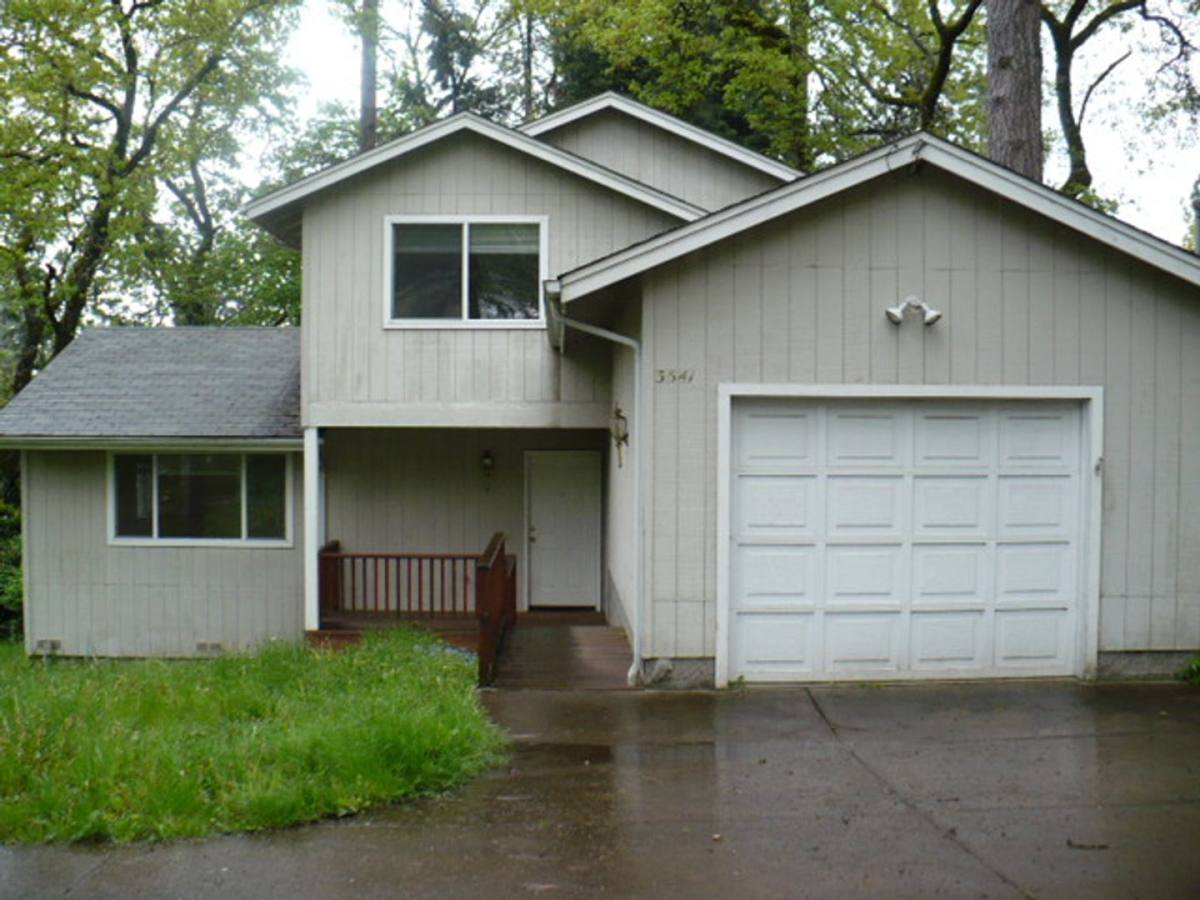 House for rent at 3541 Willamette St, Eugene, OR 97405