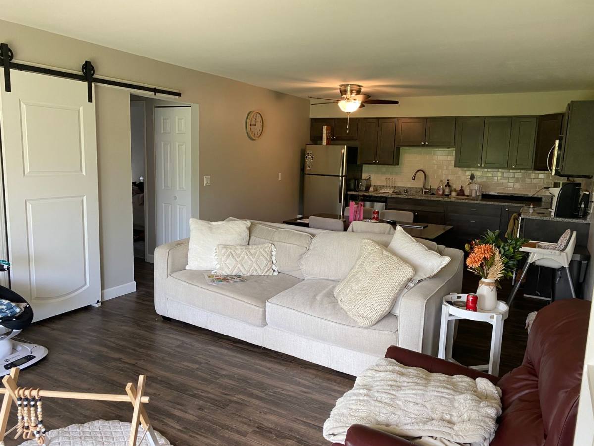 Apartment for rent at 100 Paoli St, Verona, WI 53593