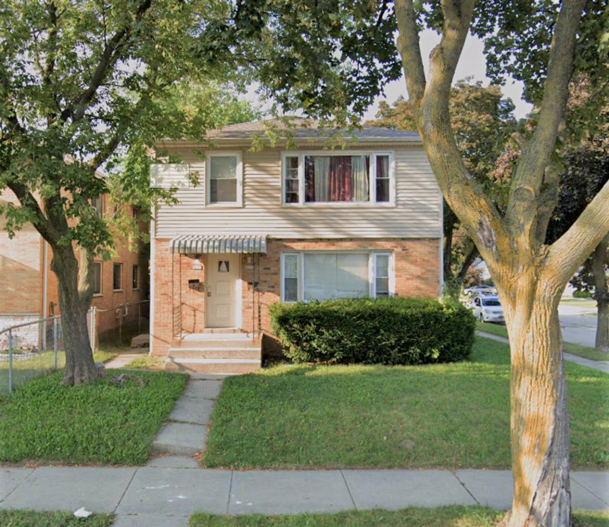 8600 W Hampton Ave, Milwaukee, WI 53225