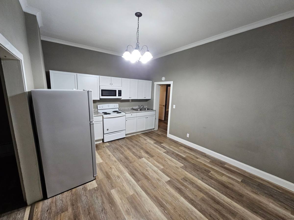 Apartment for rent at 715 Fulton St, Wausau, WI 54403