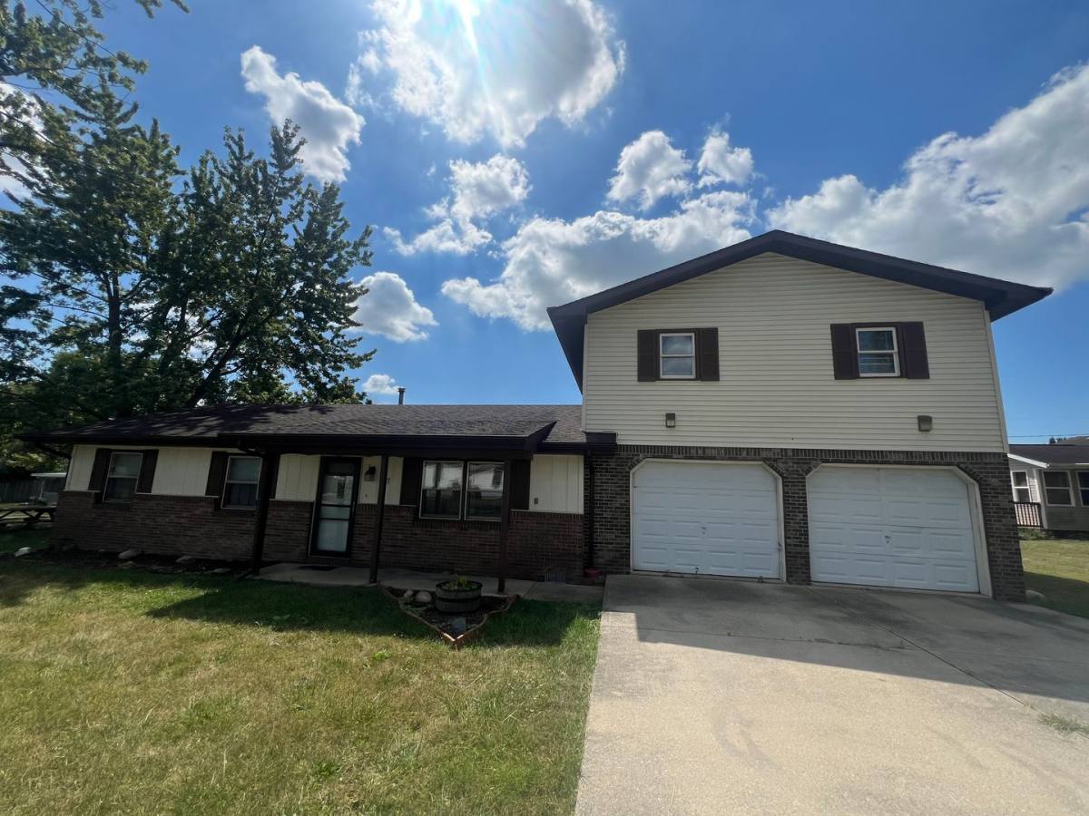 House for rent at 1817 E Kirk St, Muncie, IN 47303