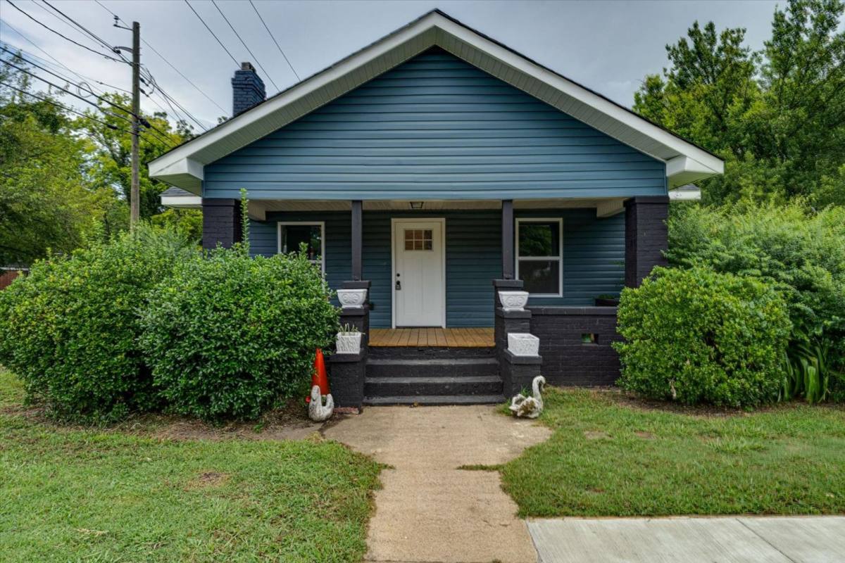 House for rent at 2001 Camden St, Chattanooga, TN 37406
