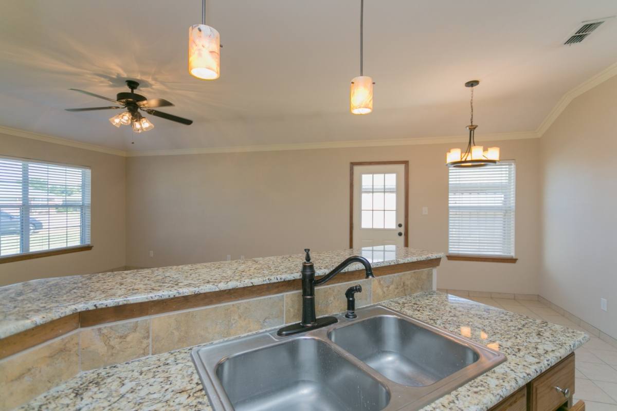 Apartment for rent at 16100 Rolling Meadows Dr, Lindale, TX 75771