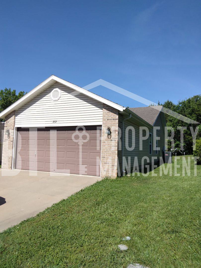 House for rent at 252 Forest Lane, Branson, MO 65616