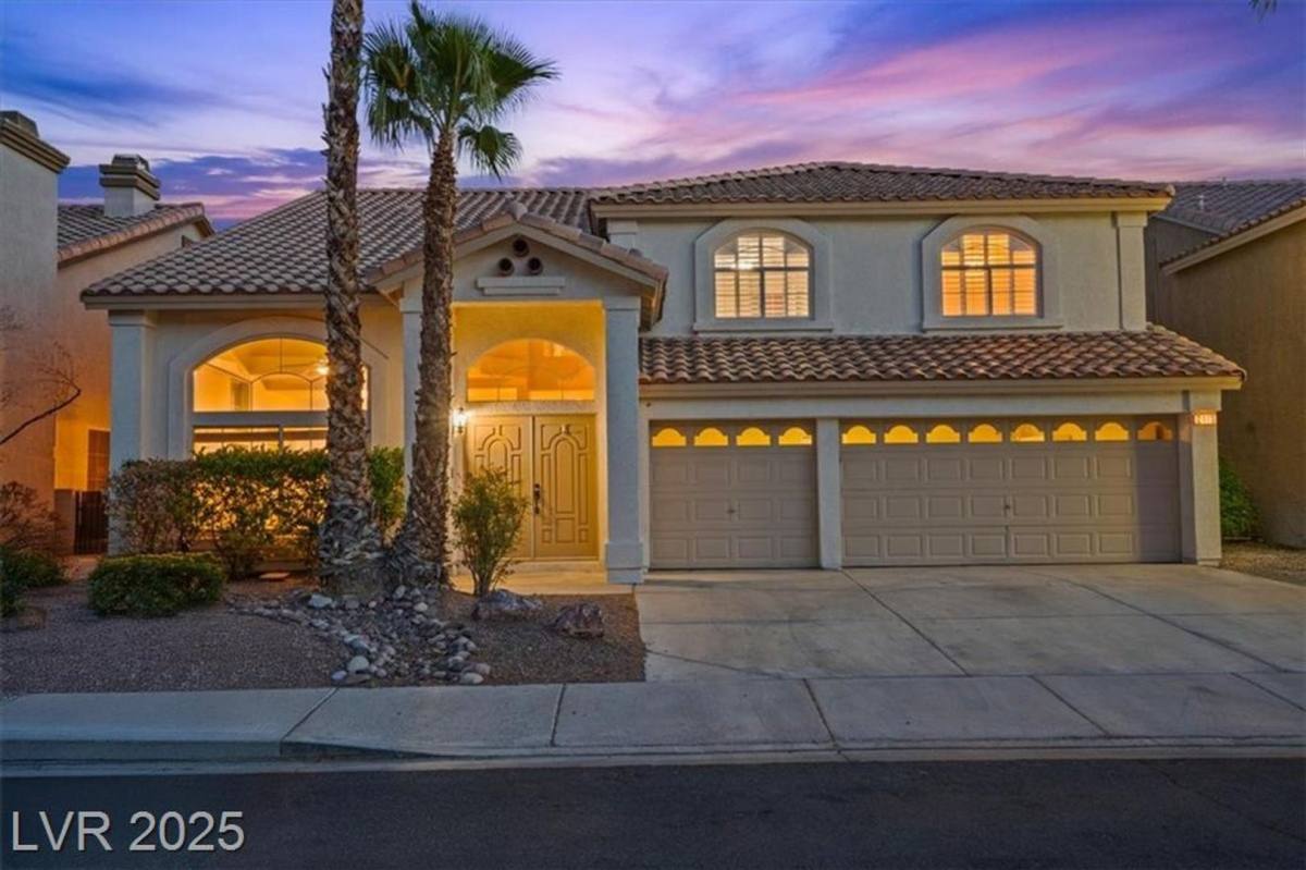 House for rent at 2445 Antler Point Dr, Henderson, NV 89074