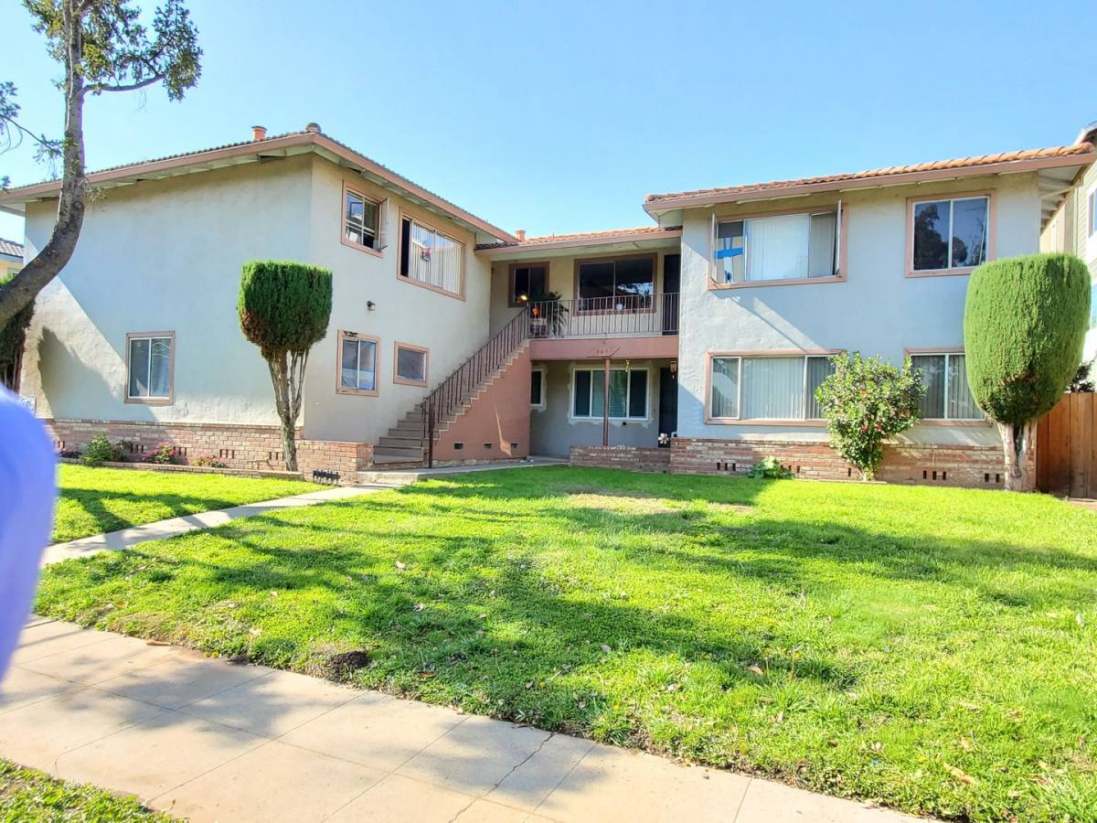 Apartment for rent at 2481 Skylark Dr, San Jose, CA 95125