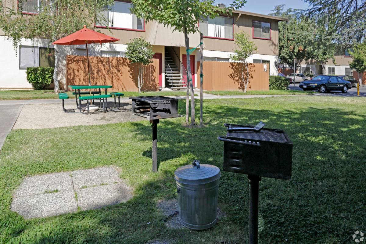 Apartment for rent at 2251 Northrop Ave, Sacramento, CA 95825