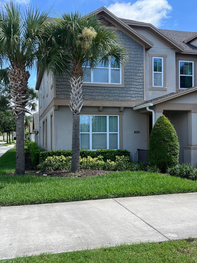 Townhouse for rent at 11692 Water Run Alley, Windermere, FL 34786
