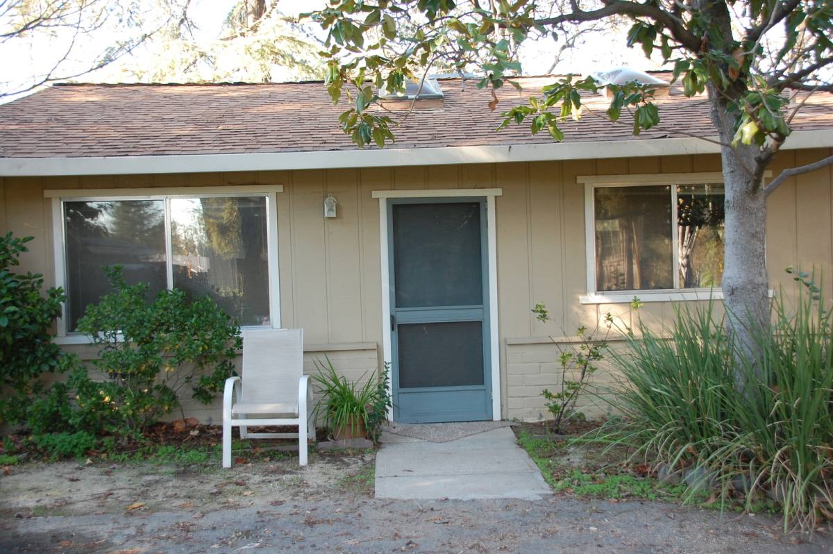 House for rent at 8141 Forest Oak B, Citrus Heights, CA 95610