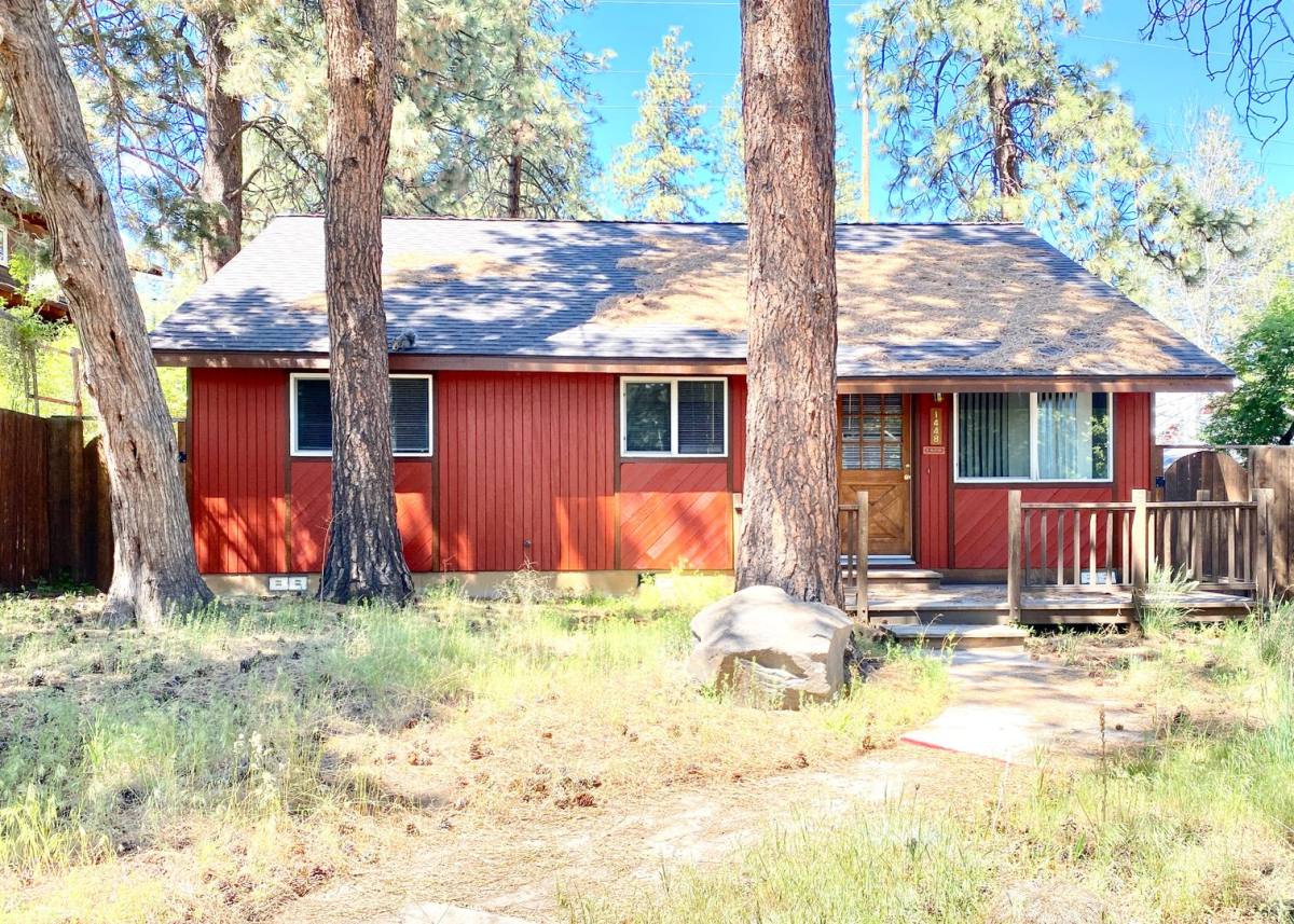 House for rent at 1448 NW Galveston Ave, Bend, OR 97703