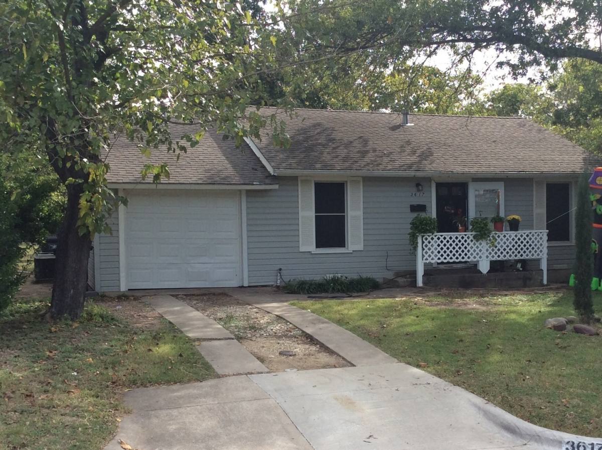 House for rent at 3617 Bonnie Dr, Fort Worth, TX 76116