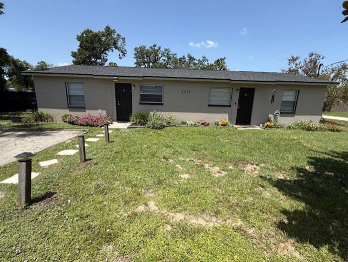 House for rent at 1517 S Taylor Rd, Seffner, FL 33584