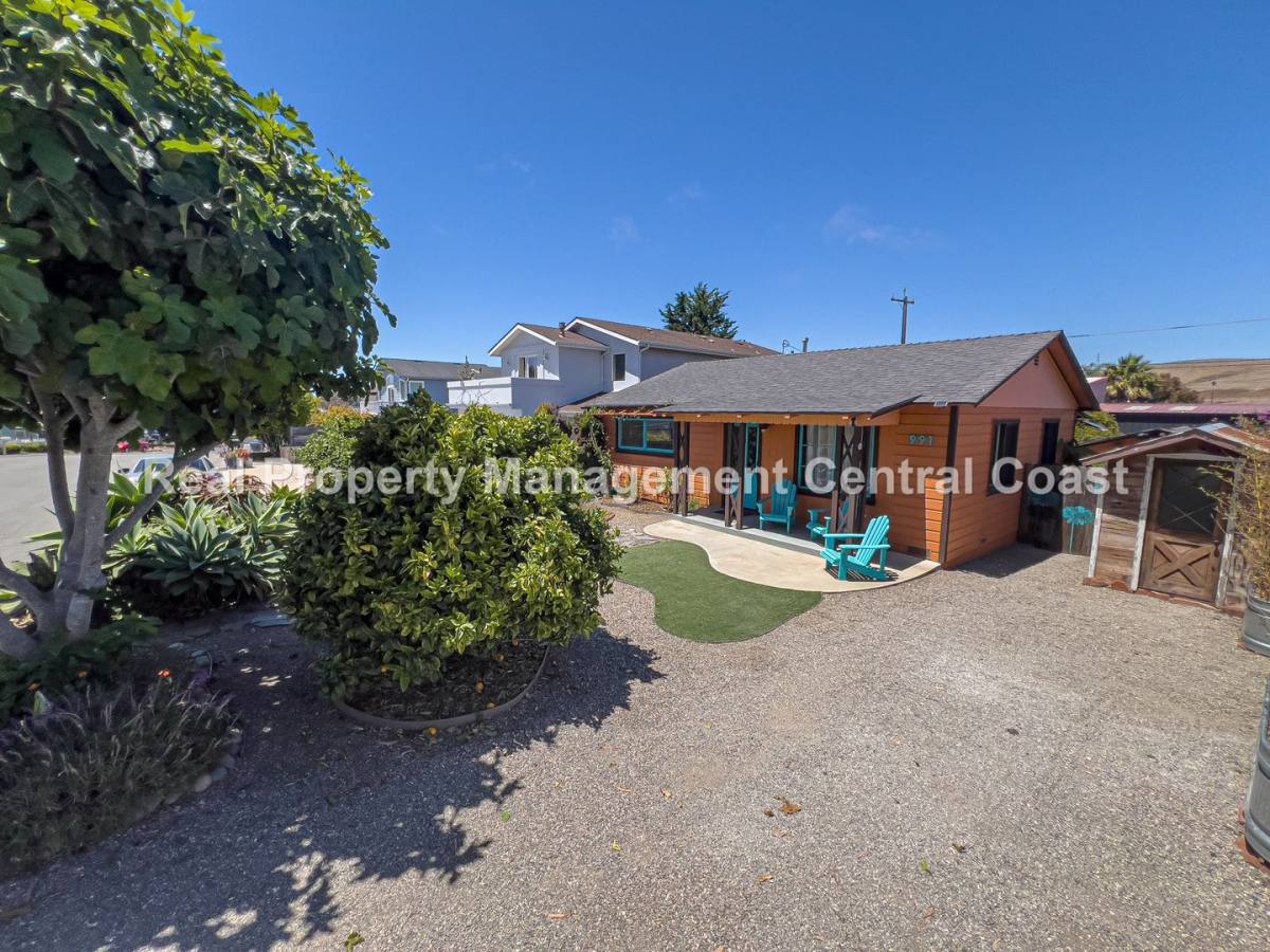House for rent at 991 Allesandro St, Morro Bay, CA 93442
