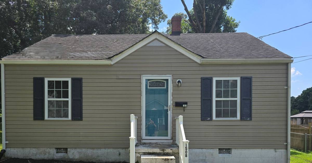 House for rent at 1508 Floyd St, Petersburg, VA 23803