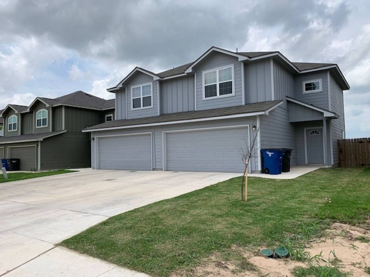 Townhouse for rent at 1773 & 1775 Tristan Trail, New Braunfels, TX 78130
