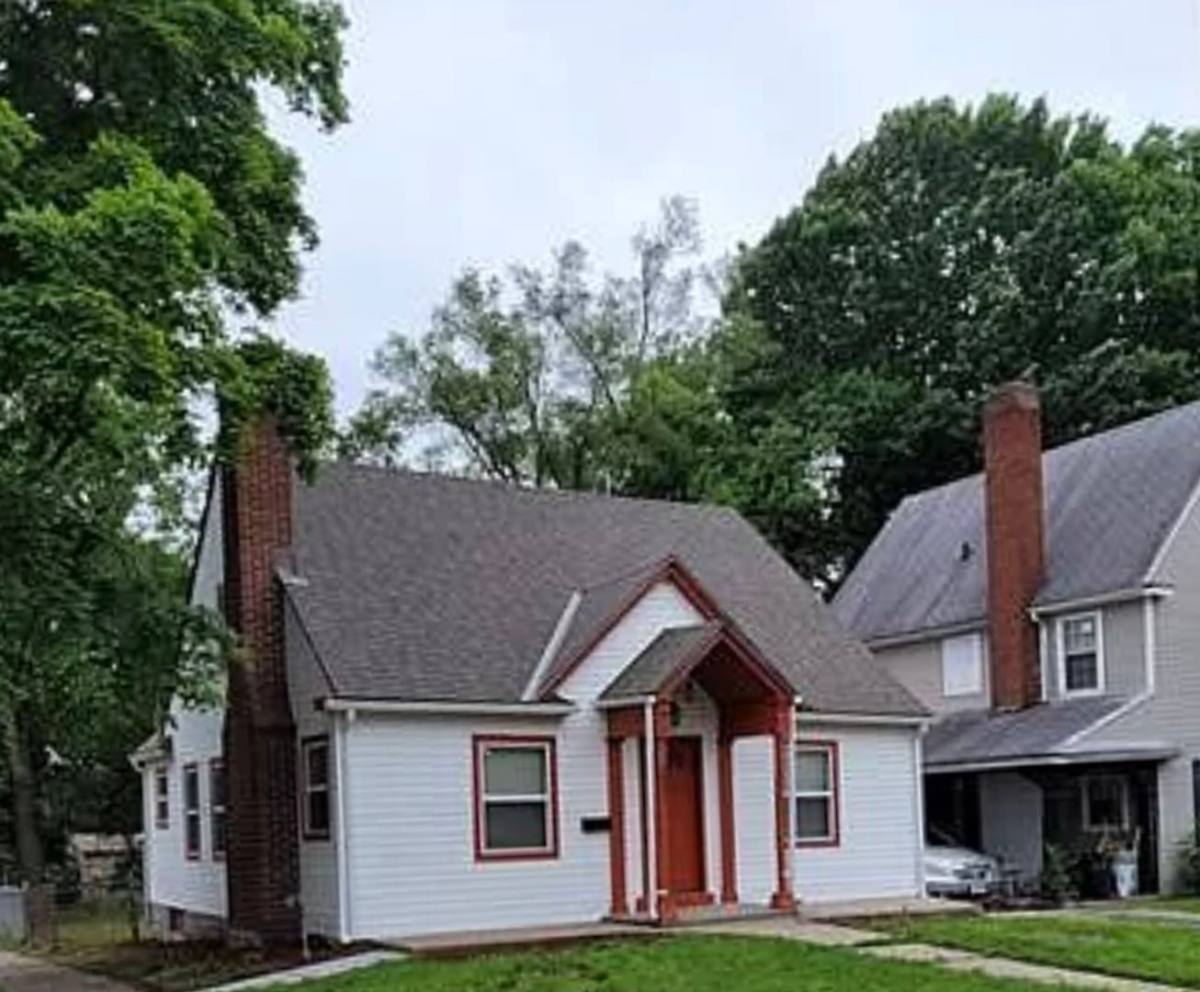 House for rent at 5801 Woodland Ave, Kansas City, MO 64130