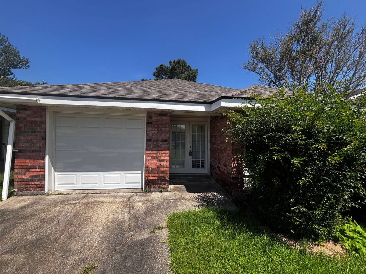 House for rent at 106 Doubloon Dr, Lafayette, LA 70508