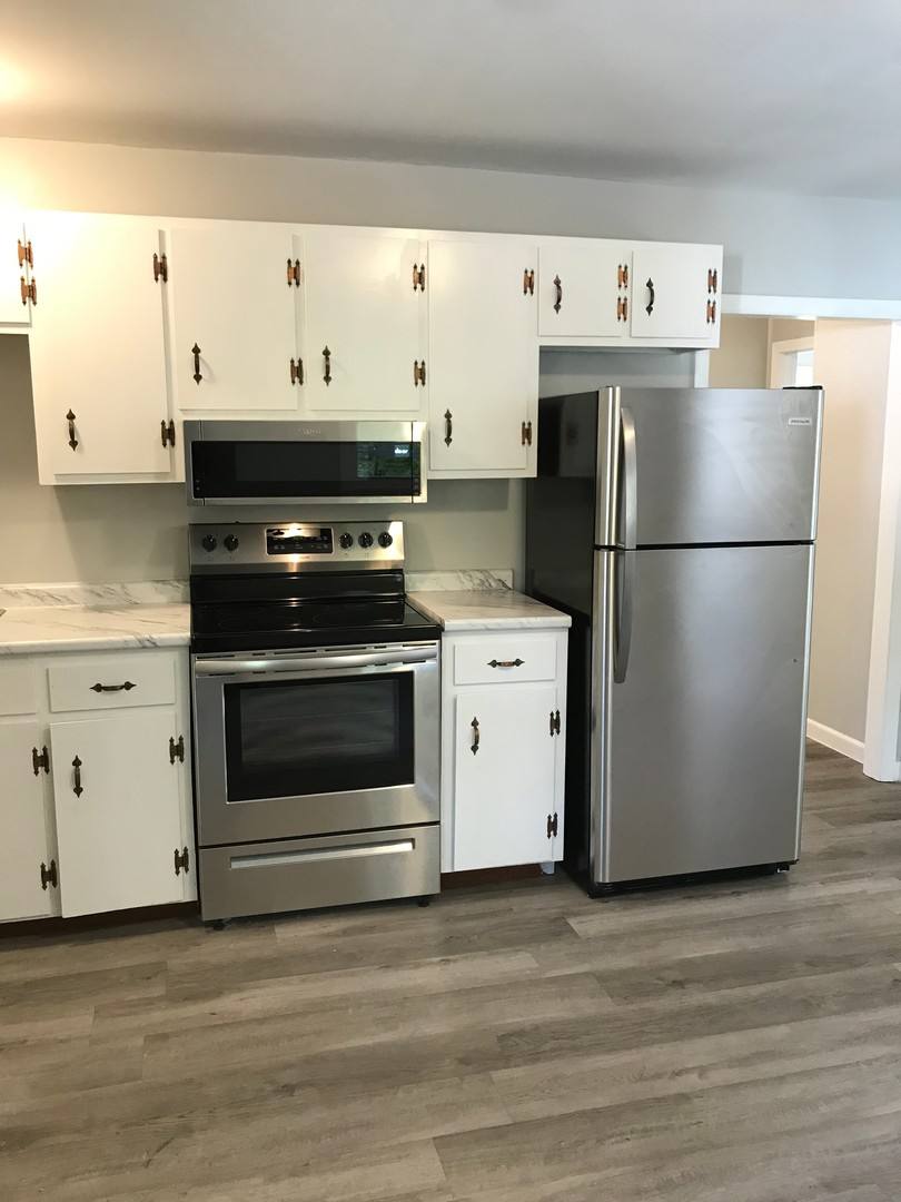 Apartment for rent at 305-307 Gifford Rd, White River Junction, VT 05001