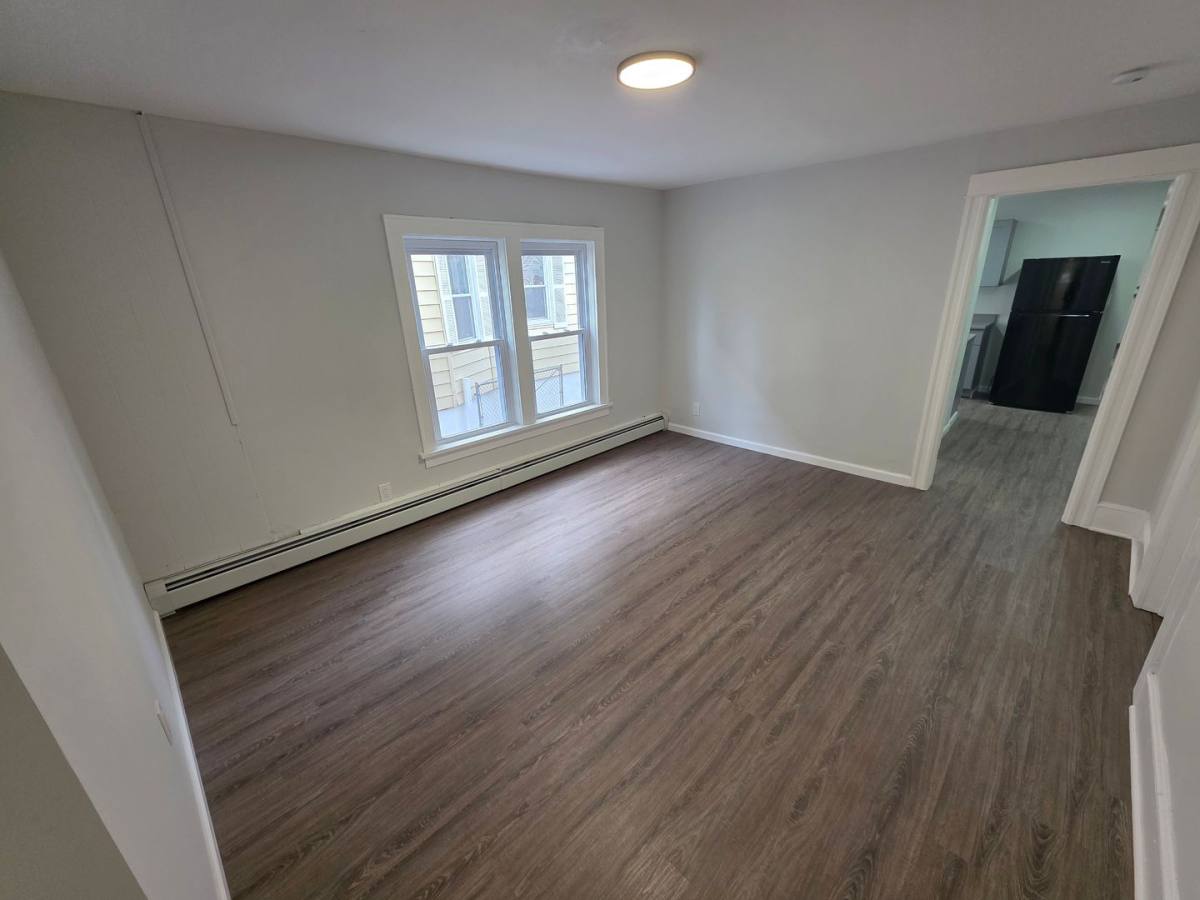 Apartment for rent at 372 Mansion St, Poughkeepsie, NY 12601