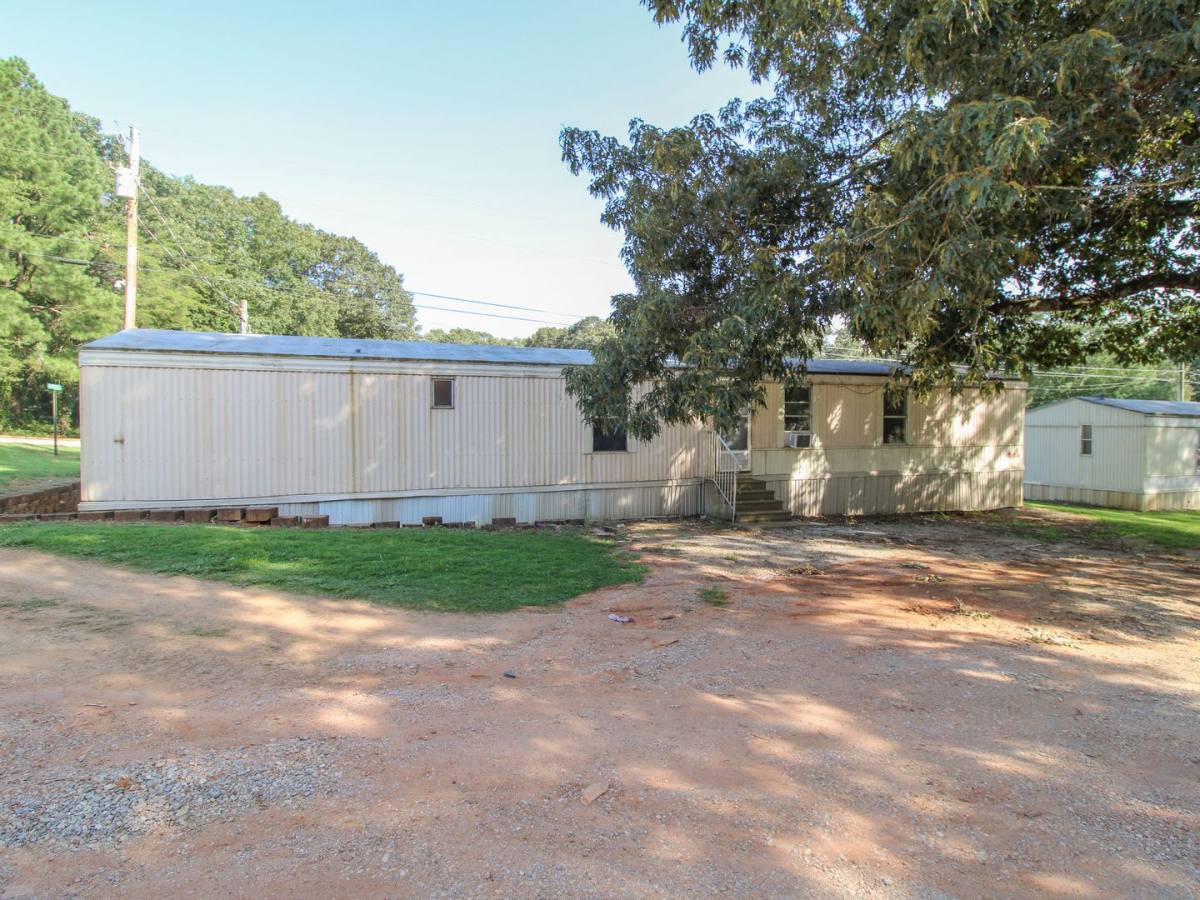 House for rent at 31 Cameron Circle, Muscle Shoals, AL 35661
